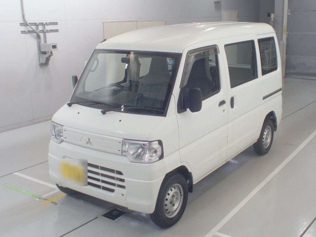 3045 MITSUBISHI MINICAB VAN U62V 2012 г. (CAA Chubu)